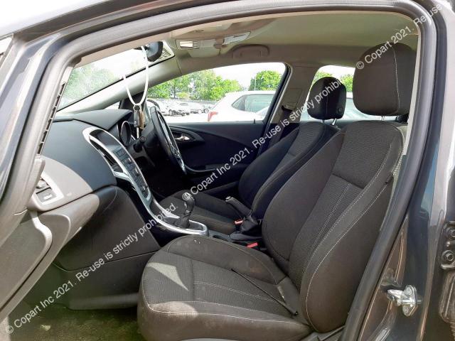 2015 VAUXHALL ASTRA SRI