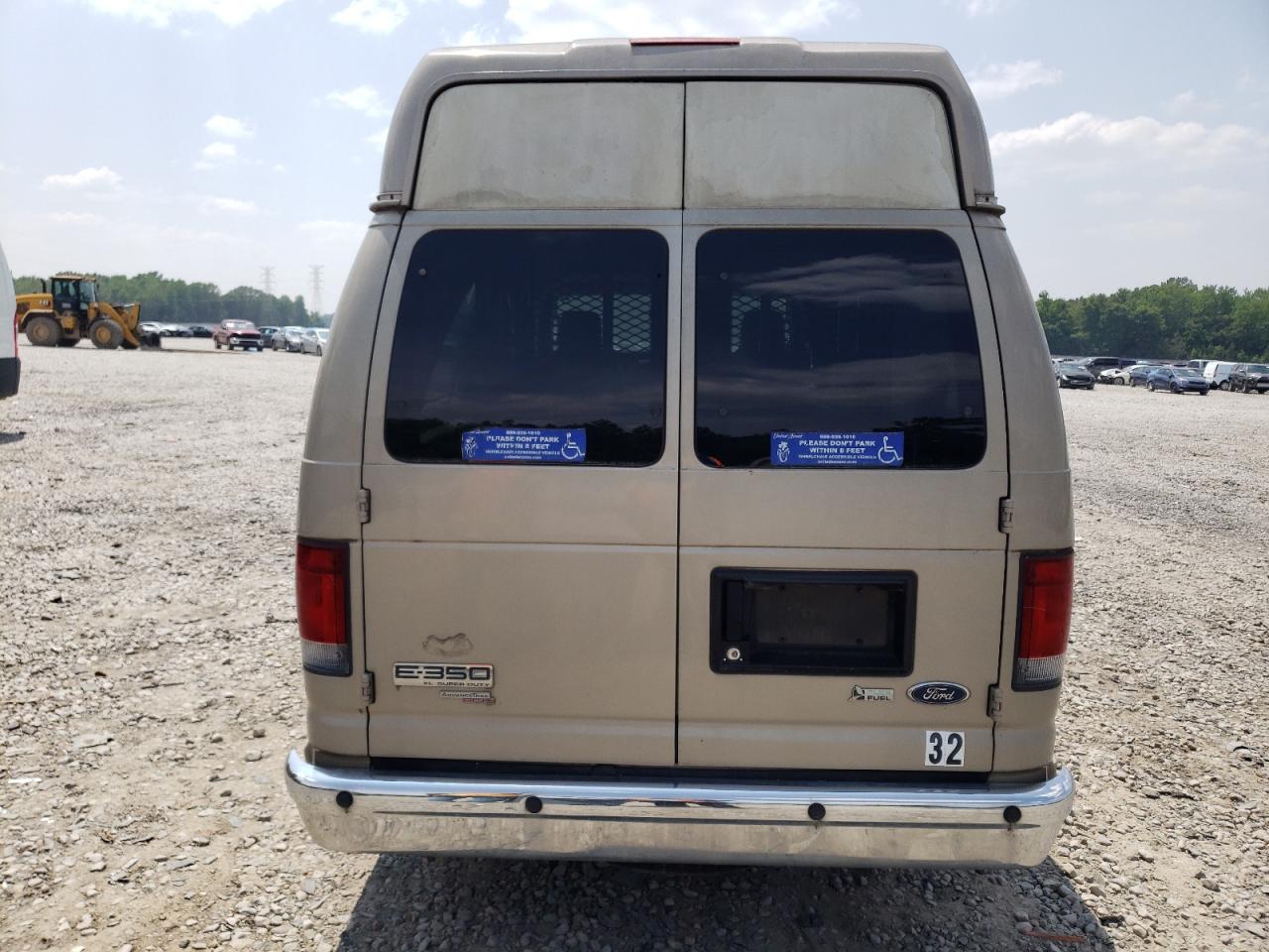2009 Ford Econoline E350 Super Duty Wagon VIN: 1FBSS31L69DA47606 Lot: 64293935