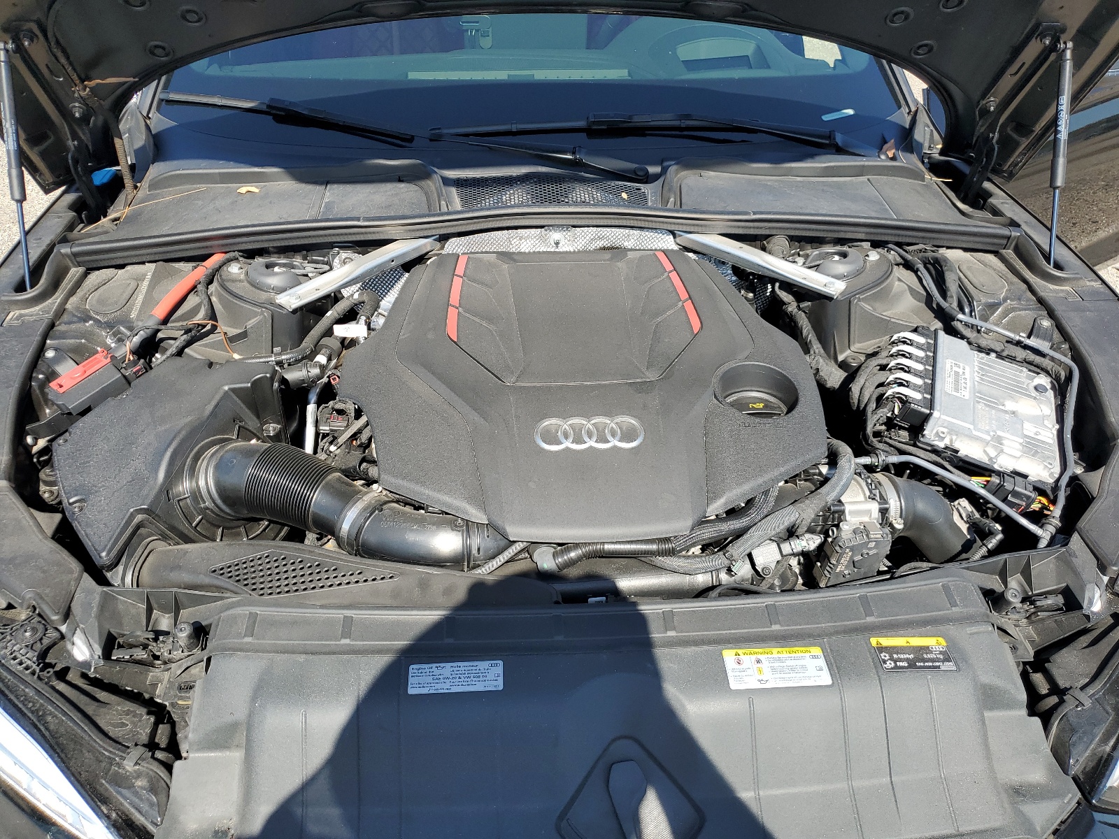 WAUB4CF54NA011440 2022 Audi S5 Prestige