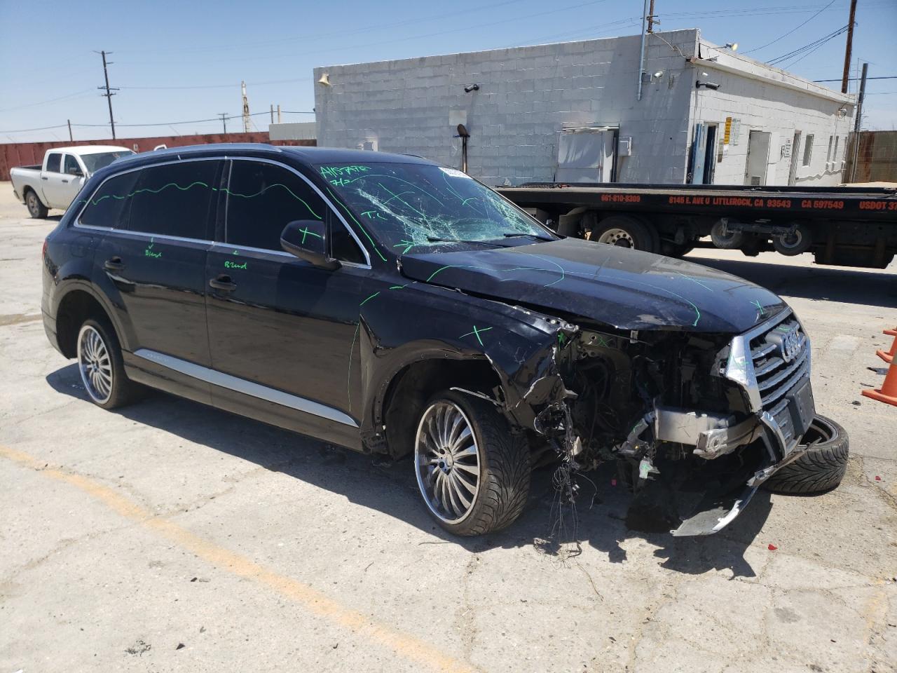 2018 Audi Q7 Premium Plus VIN: WA1LAAF72JD000588 Lot: 53376193