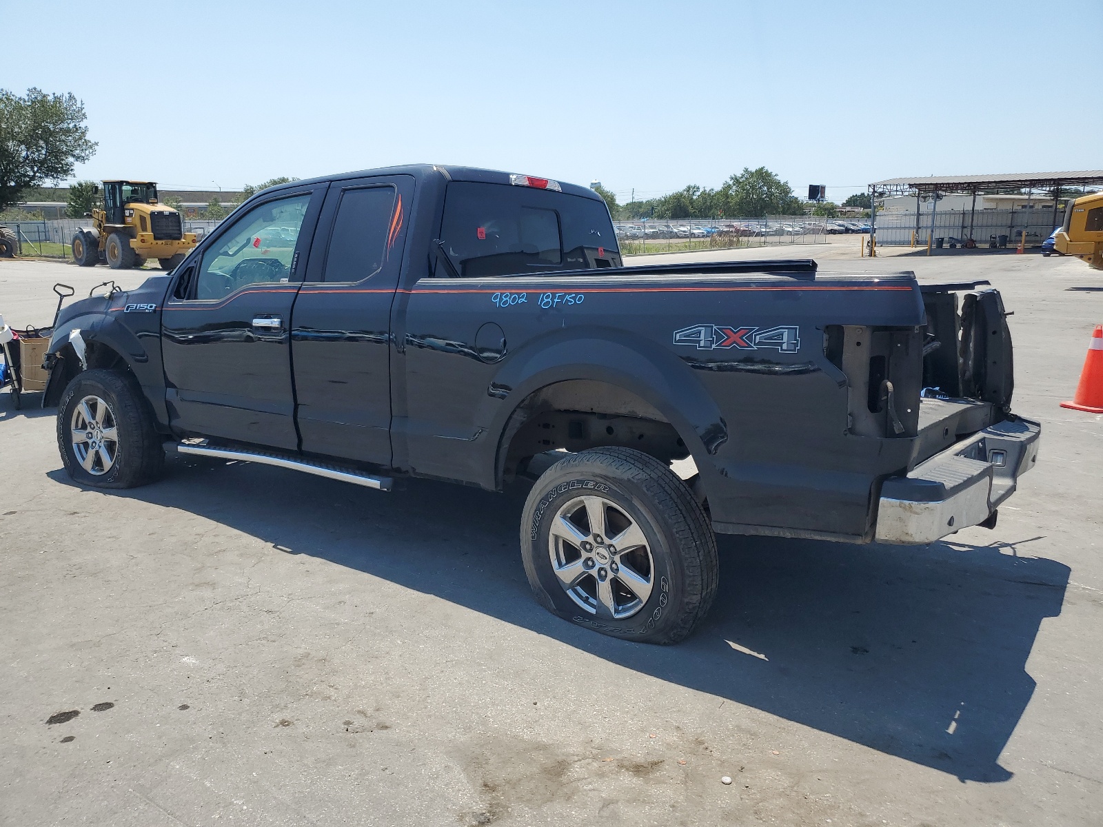 1FTFX1E5XJFE08598 2018 Ford F150 Super Cab