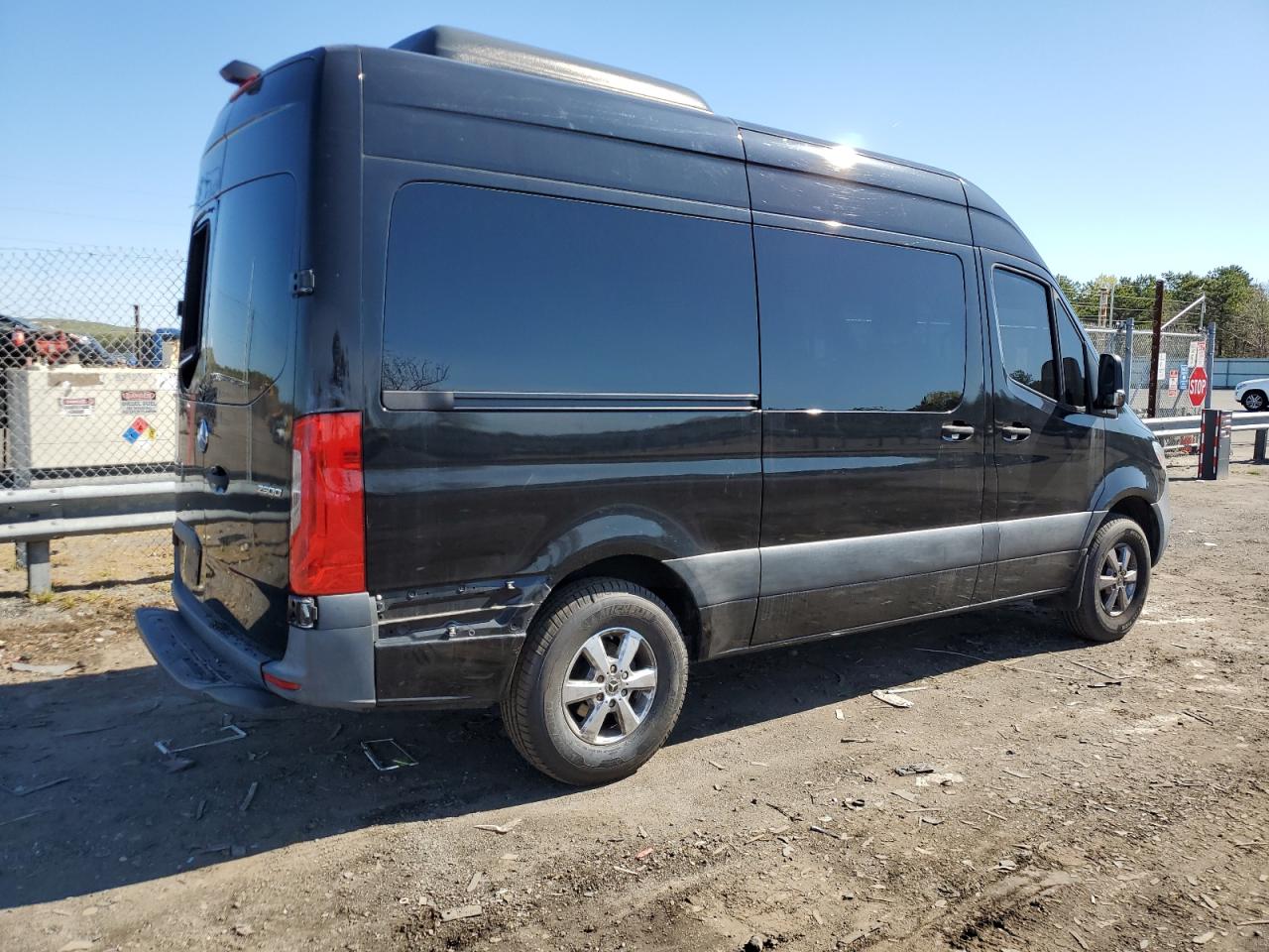 2019 Mercedes-Benz Sprinter 2500/3500 VIN: WDZPF0CD1KP020411 Lot: 50755593