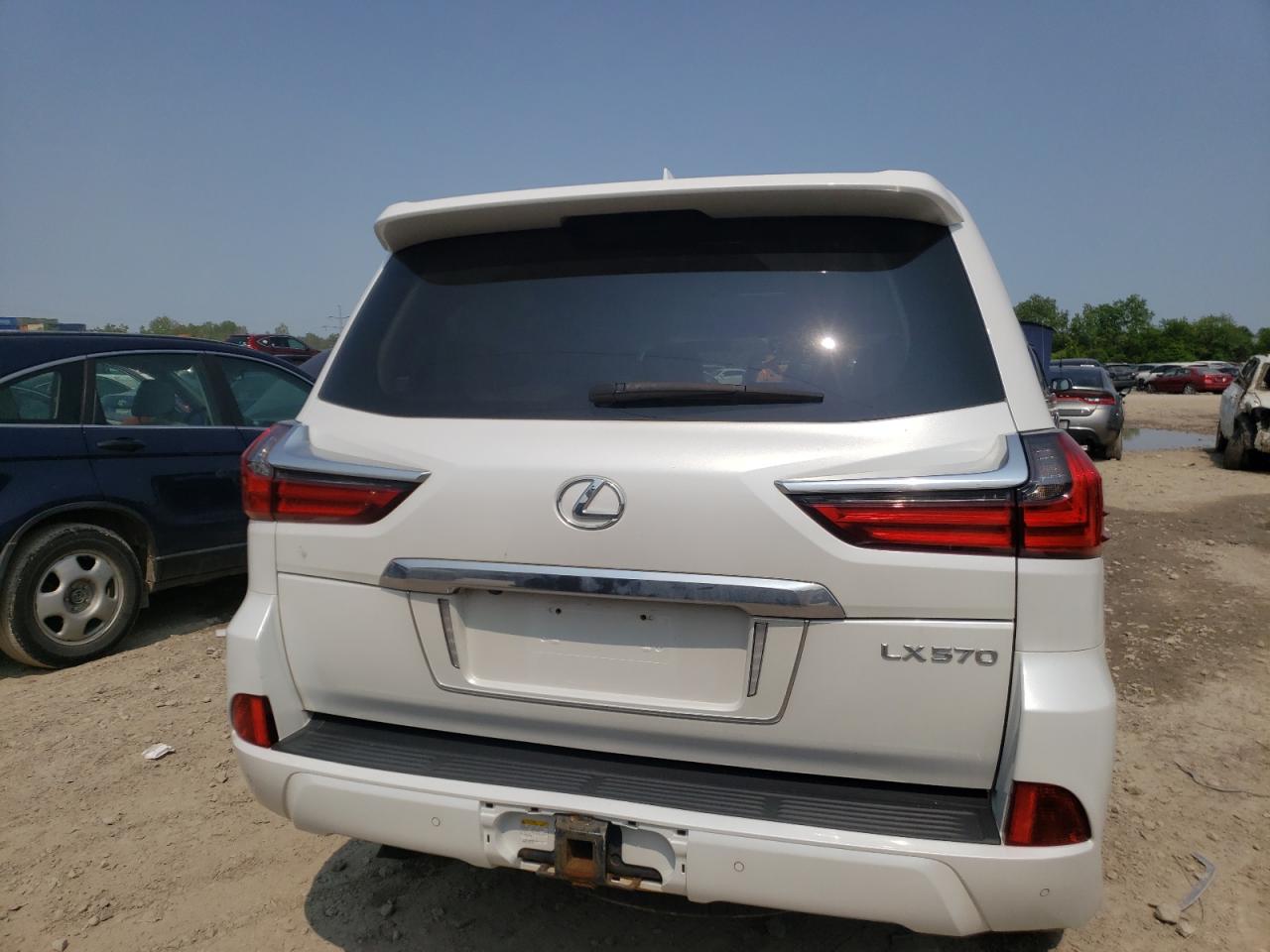 2018 Lexus Lx 570 VIN: JTJHY7AXXJ4271932 Lot: 52325443