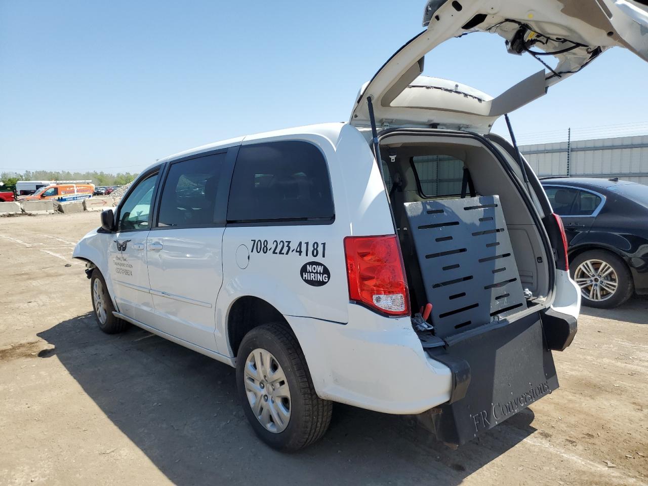 2C4RDGBG9HR864092 2017 Dodge Grand Caravan Se