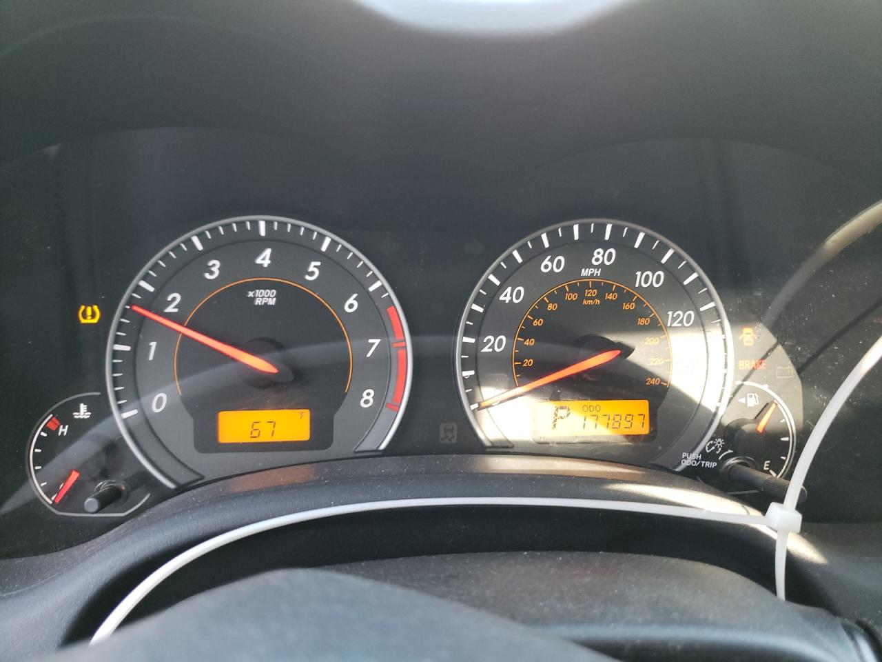 2010 Toyota Corolla Base VIN: 2T1BU4EE2AC448644 Lot: 81365773