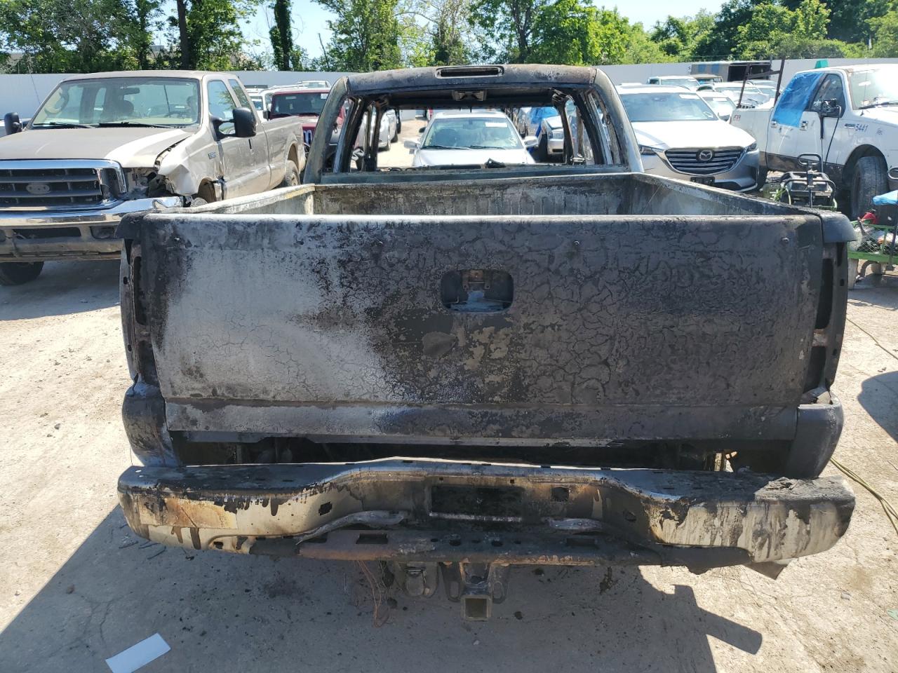 2005 GMC Sierra K2500 Heavy Duty VIN: 1GTHK23U15F972752 Lot: 53740883