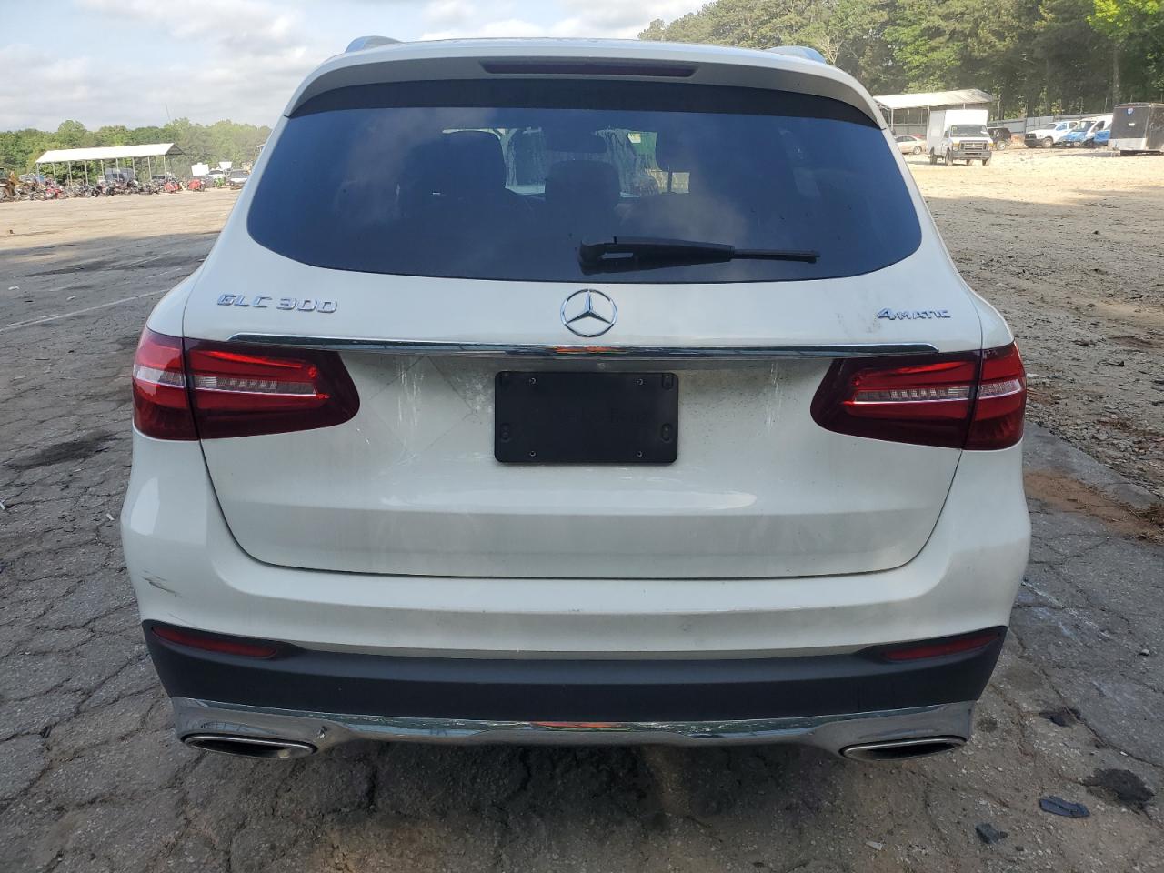 WDC0G4KB4JV046365 2018 Mercedes-Benz Glc 300 4Matic