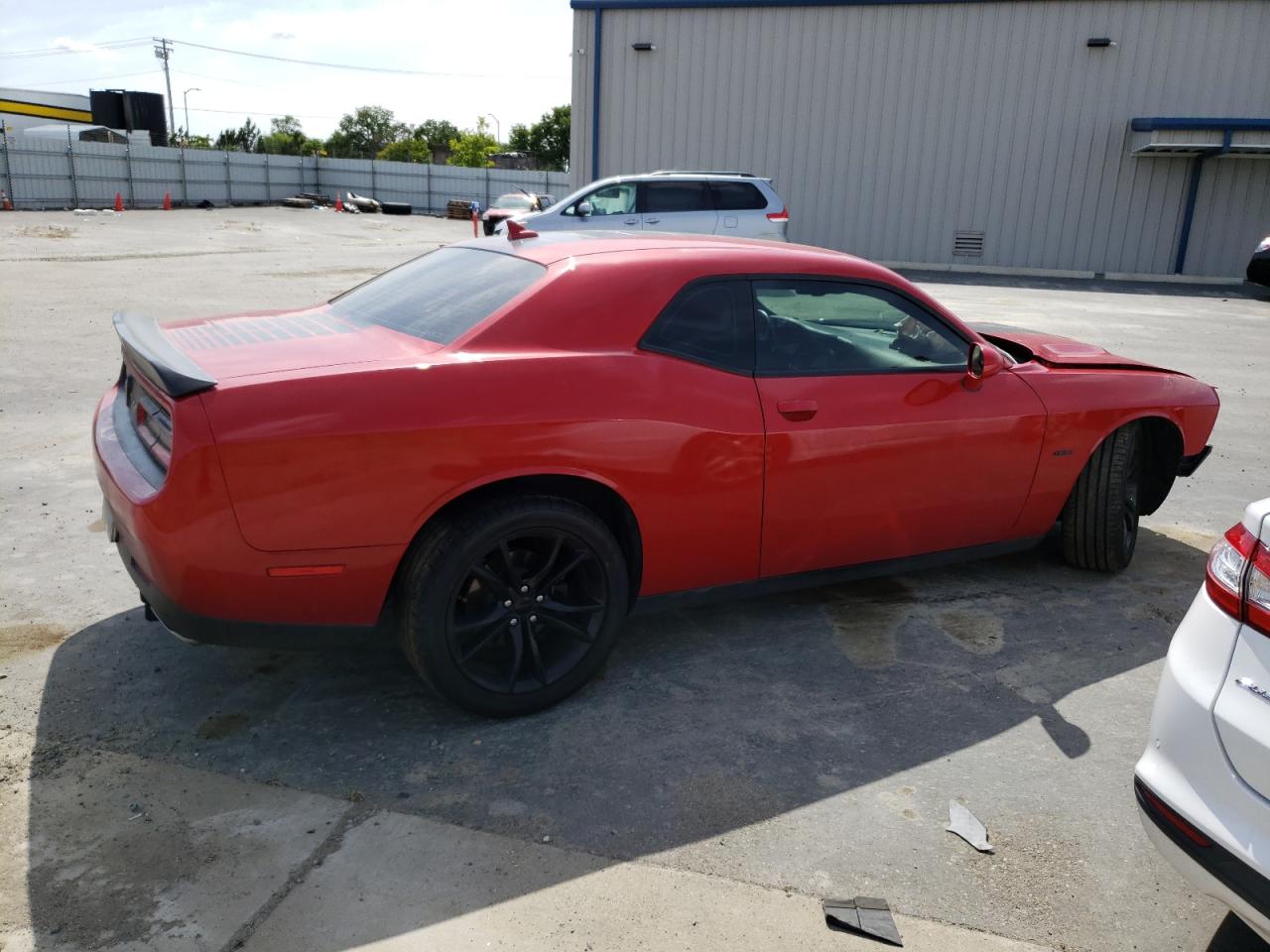2016 Dodge Challenger - Image 3