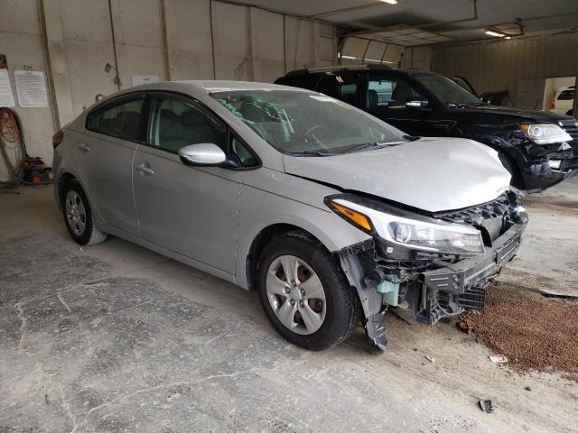  KIA FORTE 2017 Серебристый