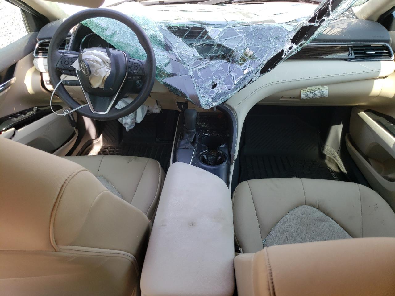2019 Toyota Camry - Image 8