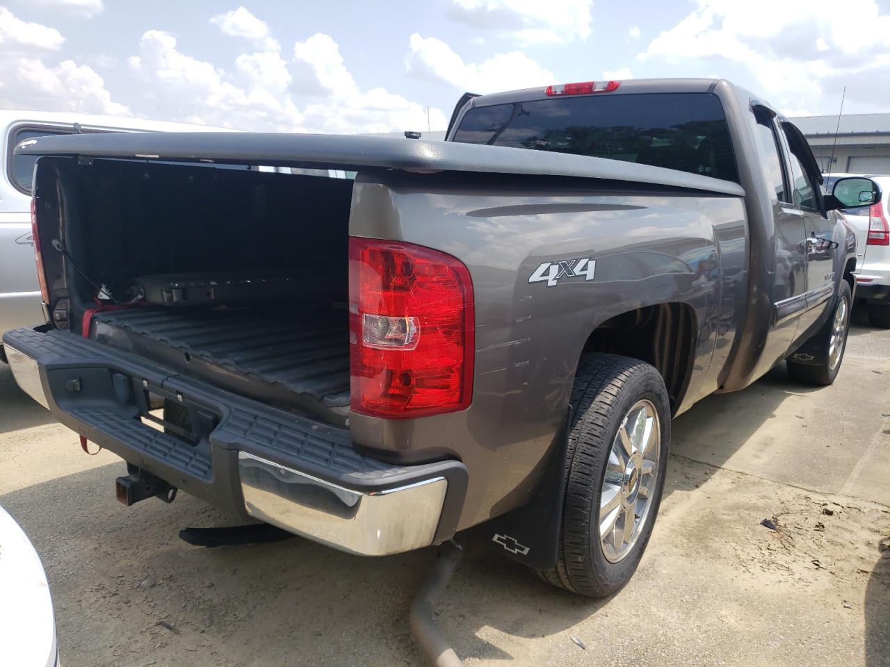 1GCRKSE74CZ274188 2012 Chevrolet Silverado K1500 Lt