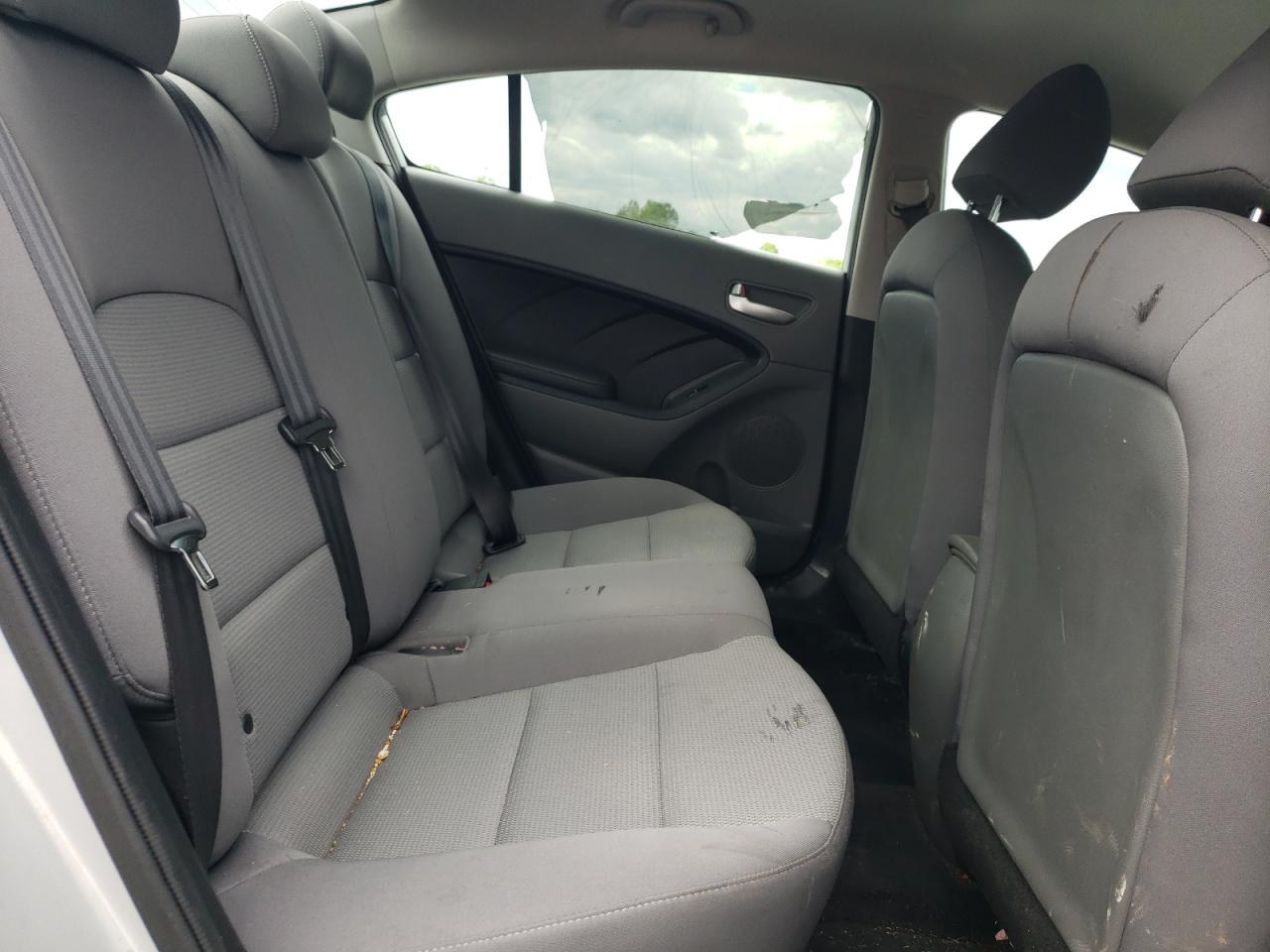 2018 Kia Forte Lx VIN: 3KPFK4A77JE271198 Lot: 50772403