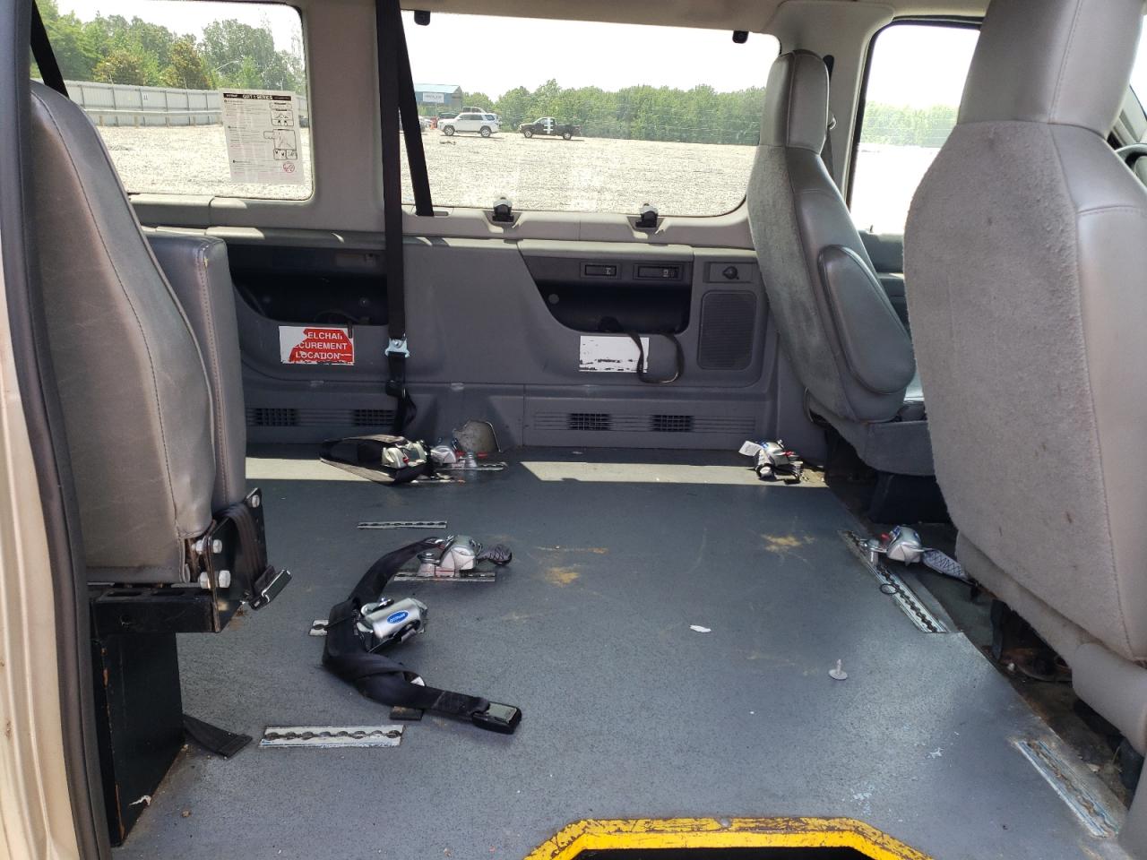 2009 Ford Econoline E350 Super Duty Wagon VIN: 1FBSS31L69DA47606 Lot: 64293935