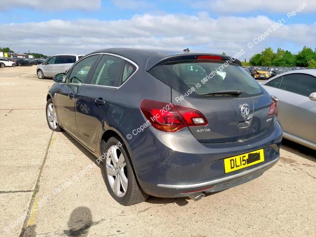 2015 VAUXHALL ASTRA SRI