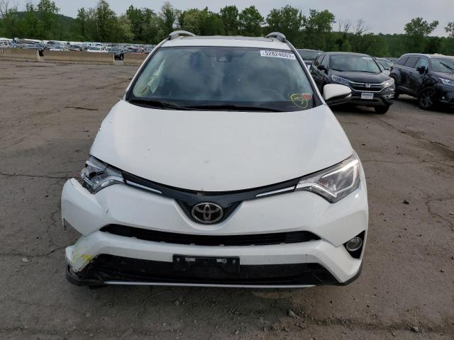  TOYOTA RAV4 2017 White