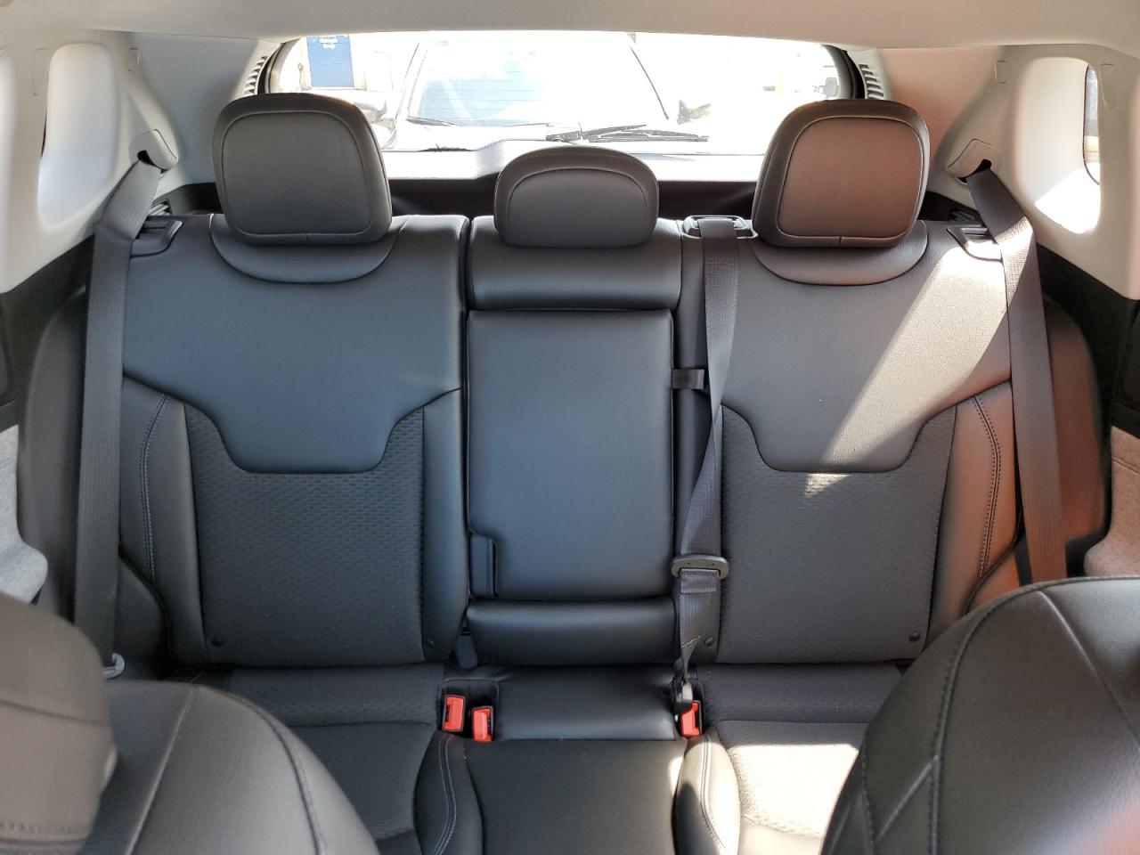 2022 Jeep Compass Latitude VIN: 3C4NJDBB8NT210297 Lot: 52032493