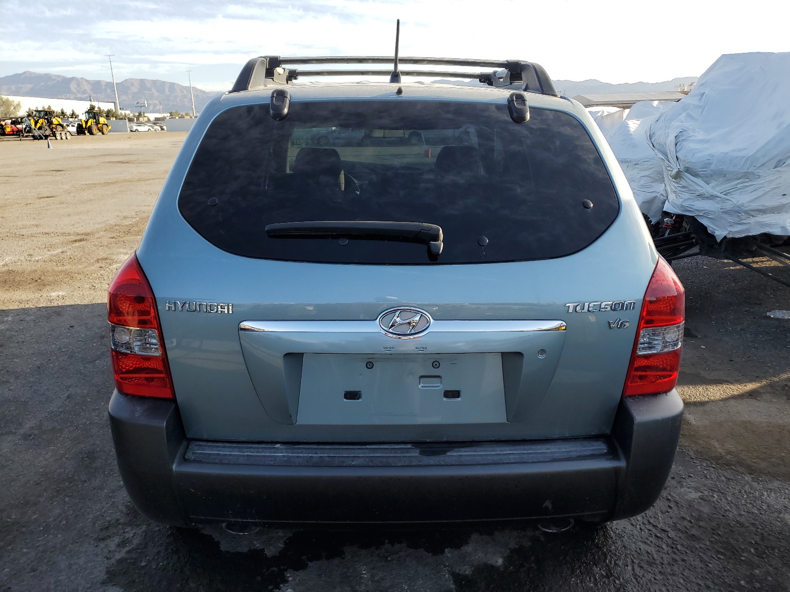 KM8JN12D55U211279 2005 Hyundai Tucson Gls