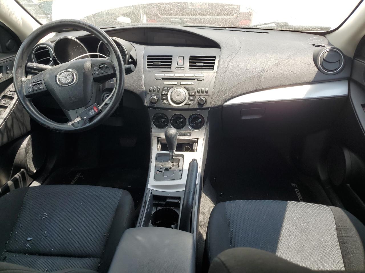 2011 Mazda 3 S VIN: JM1BL1L56B1396381 Lot: 80252065