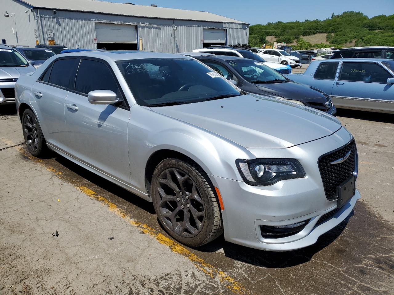 2020 Chrysler 300 S VIN: 2C3CCABGXLH175638 Lot: 53545133