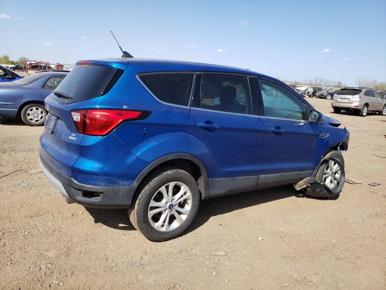 1FMCU9GD3KUA91979 2019 Ford Escape Se