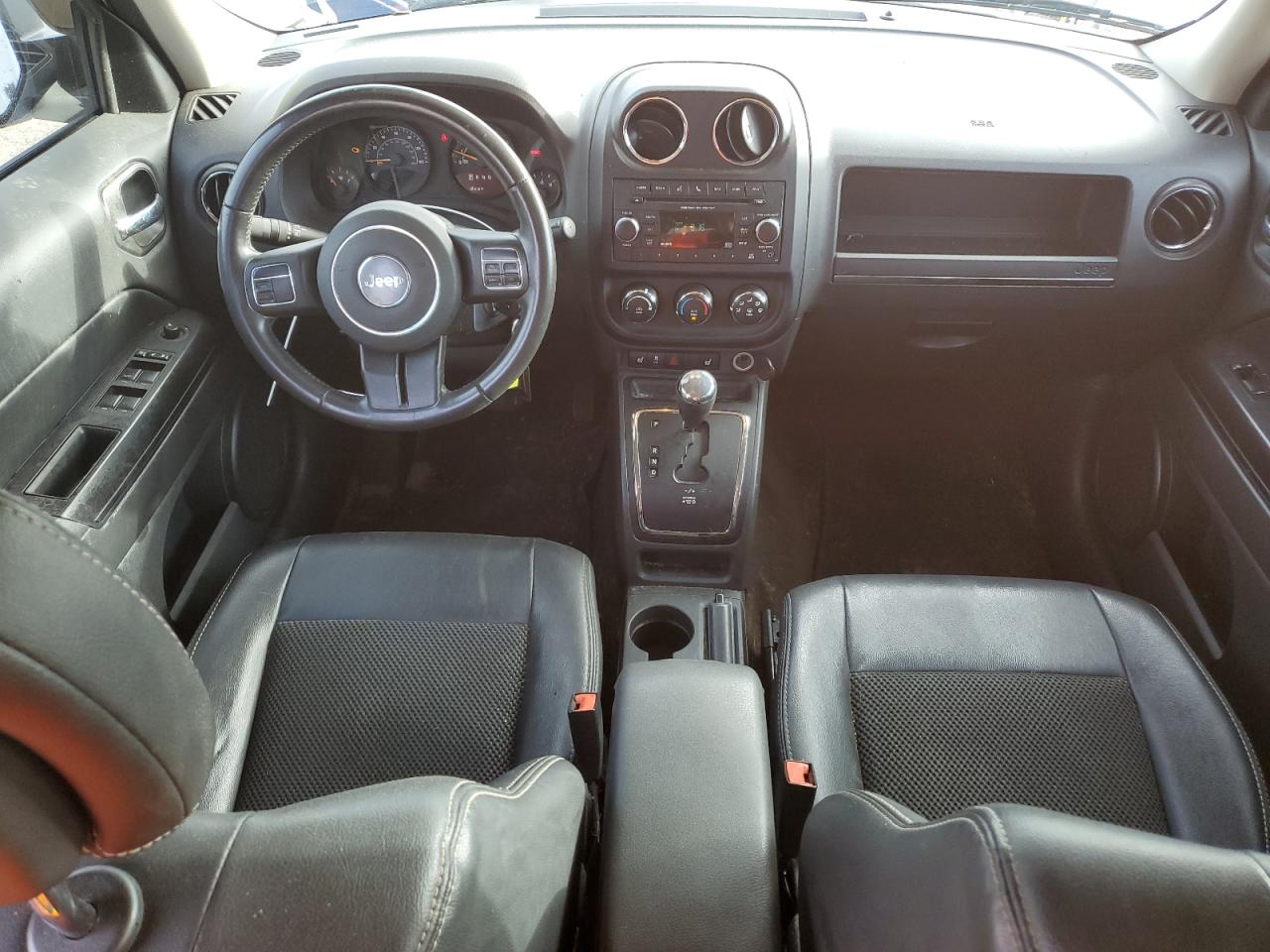 1C4NJPBA3GD622063 2016 Jeep Patriot Sport