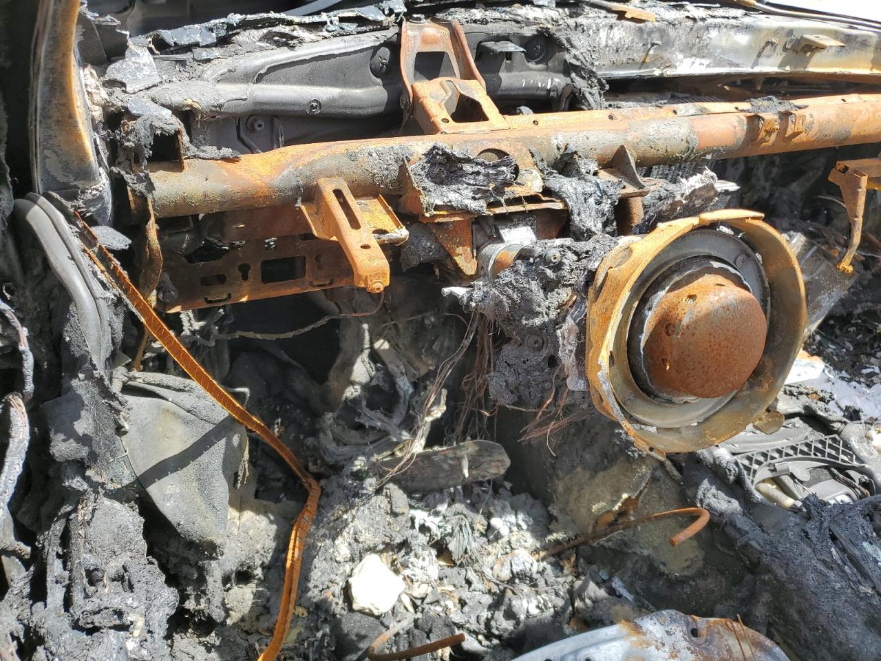 2011 BMW 328 Xi VIN: WBAPK7C58BA821401 Lot: 53996014