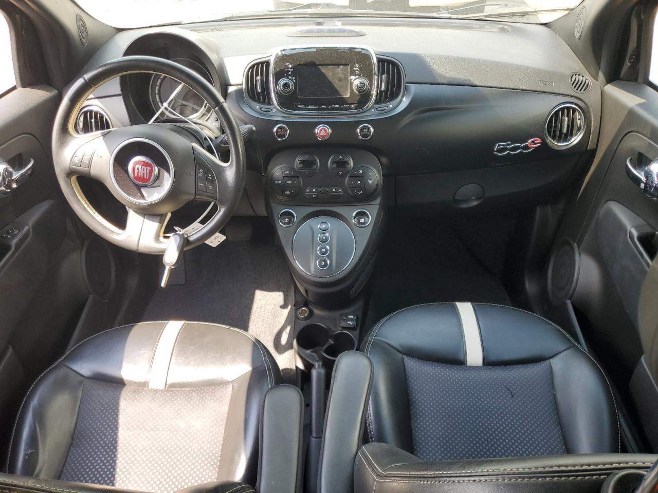 2016 Fiat 500 Electric VIN: 3C3CFFGE8GT113745 Lot: 53876134