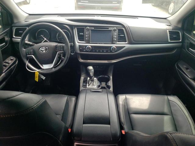  TOYOTA HIGHLANDER 2018 Белый