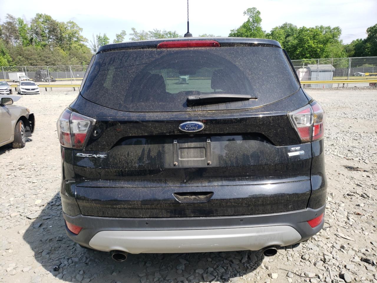 2017 Ford Escape Se VIN: 1FMCU9GD0HUA68877 Lot: 53472854