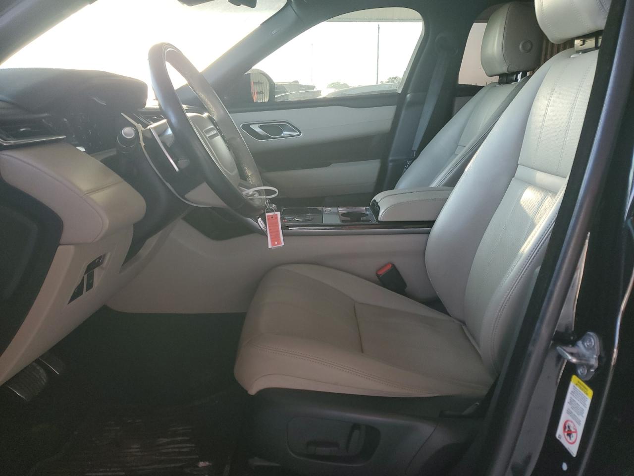 2018 Land Rover Range Rover Velar R-Dynamic Se VIN: SALYL2RX7JA740705 Lot: 54917314