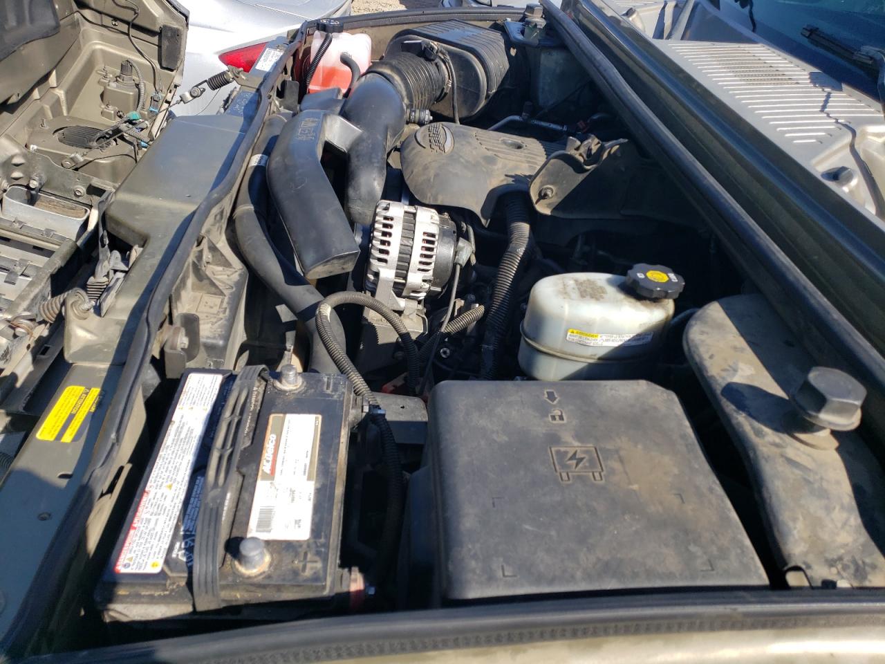 2005 Hummer H2 VIN: 5GRGN23U55H119910 Lot: 57098954