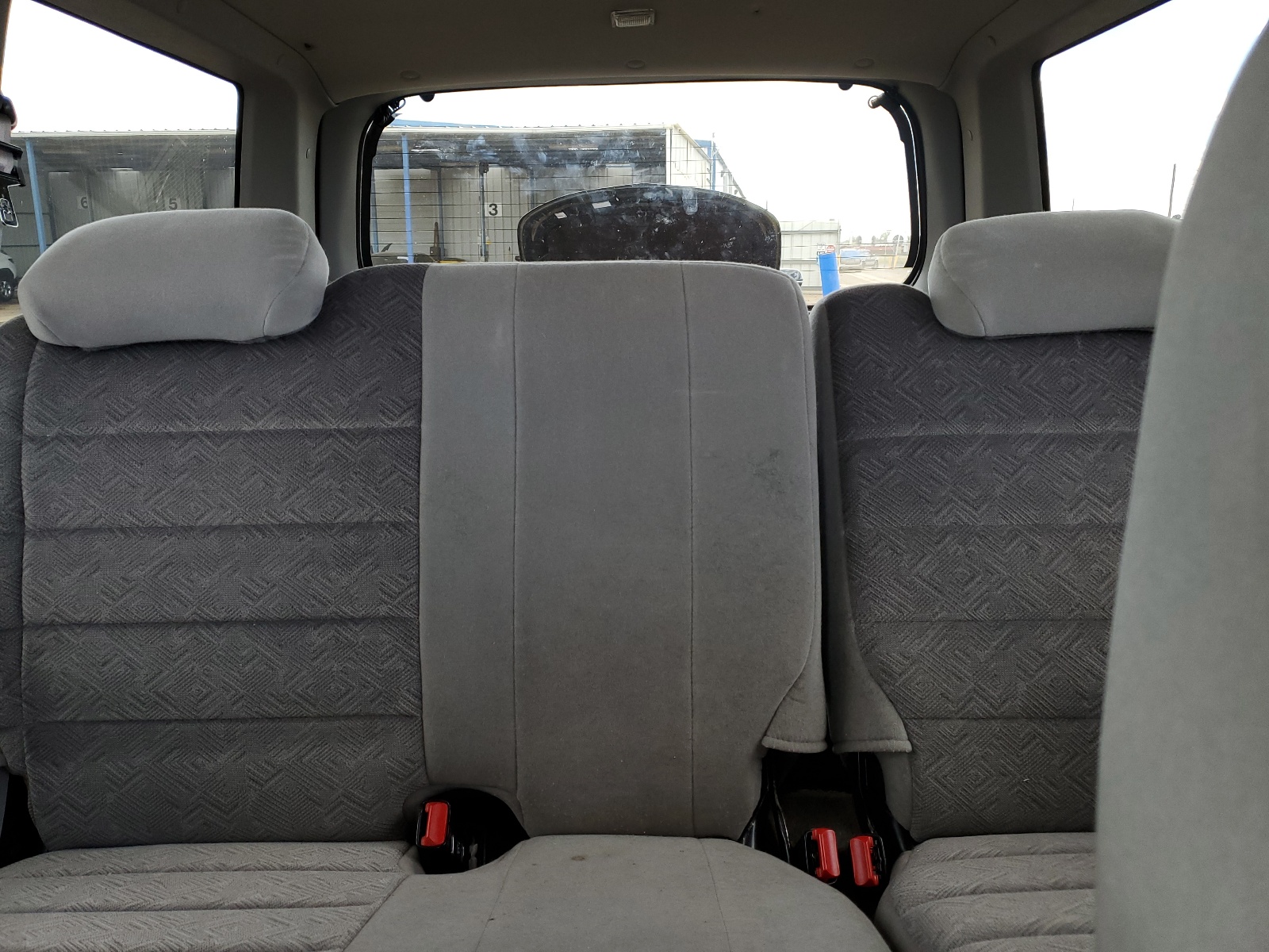 1FMZU35P5WUC40323 1998 Ford Explorer