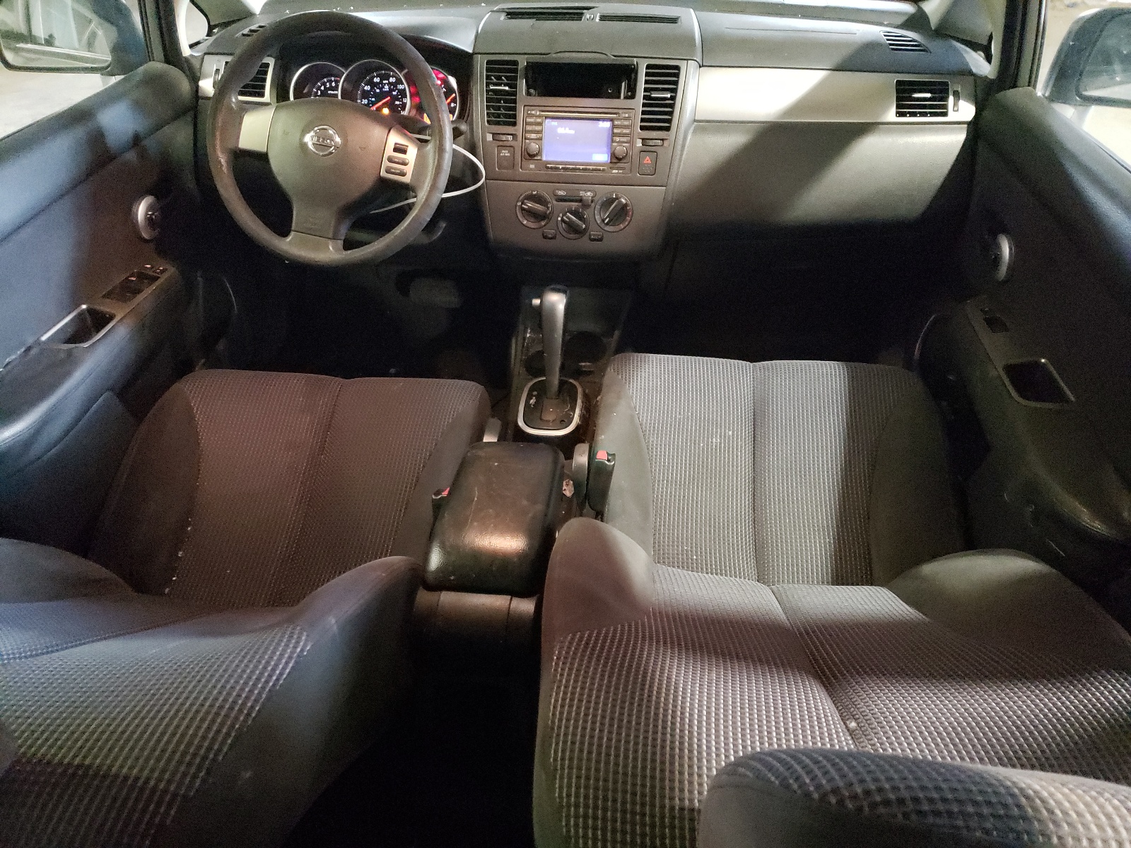 3N1BC1CP6AL438690 2010 Nissan Versa S