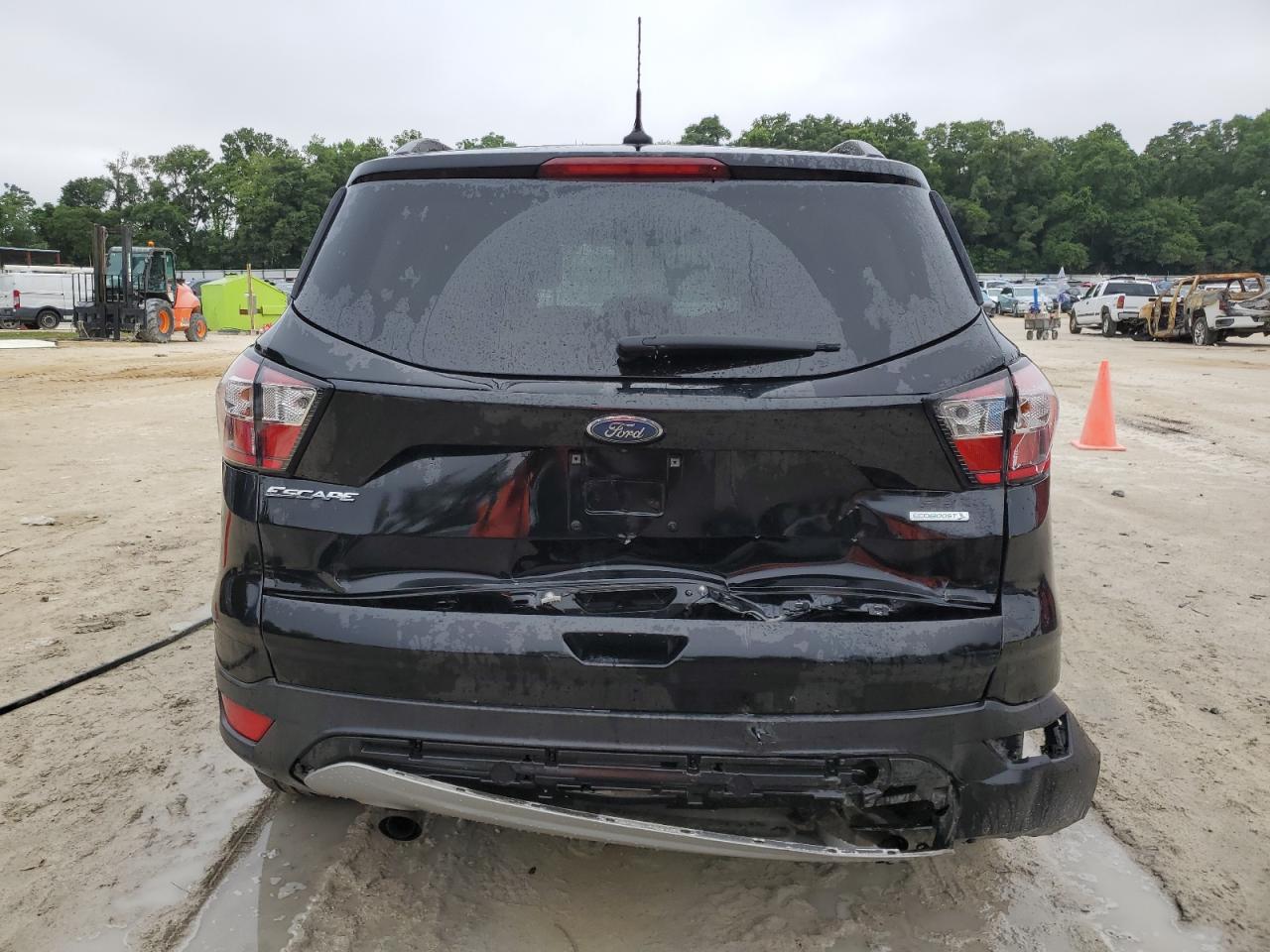 2018 Ford Escape Se VIN: 1FMCU0GD2JUD42761 Lot: 53055444