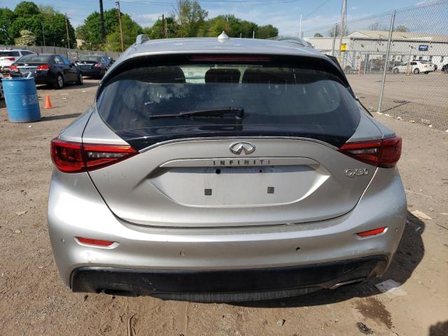  INFINITI QX30 2017 Серебристый