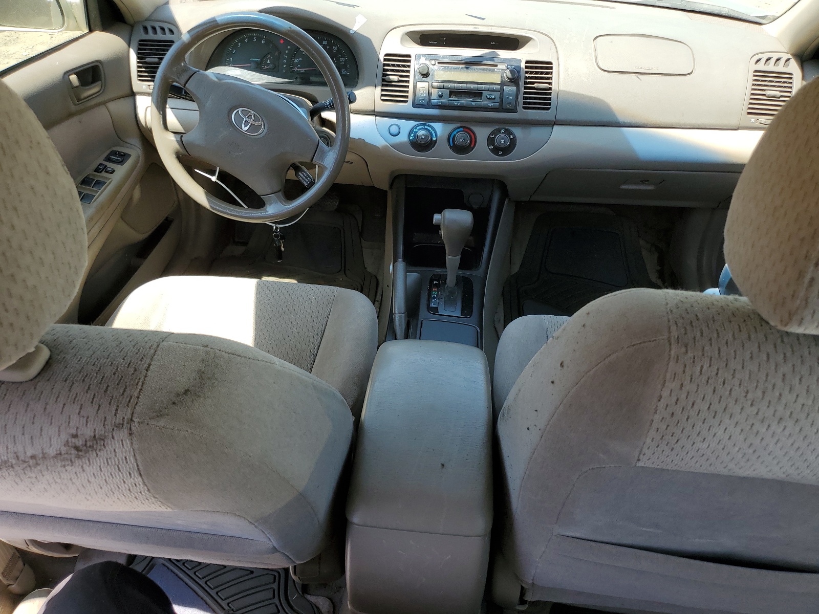 4T1BE32K73U665075 2003 Toyota Camry Le