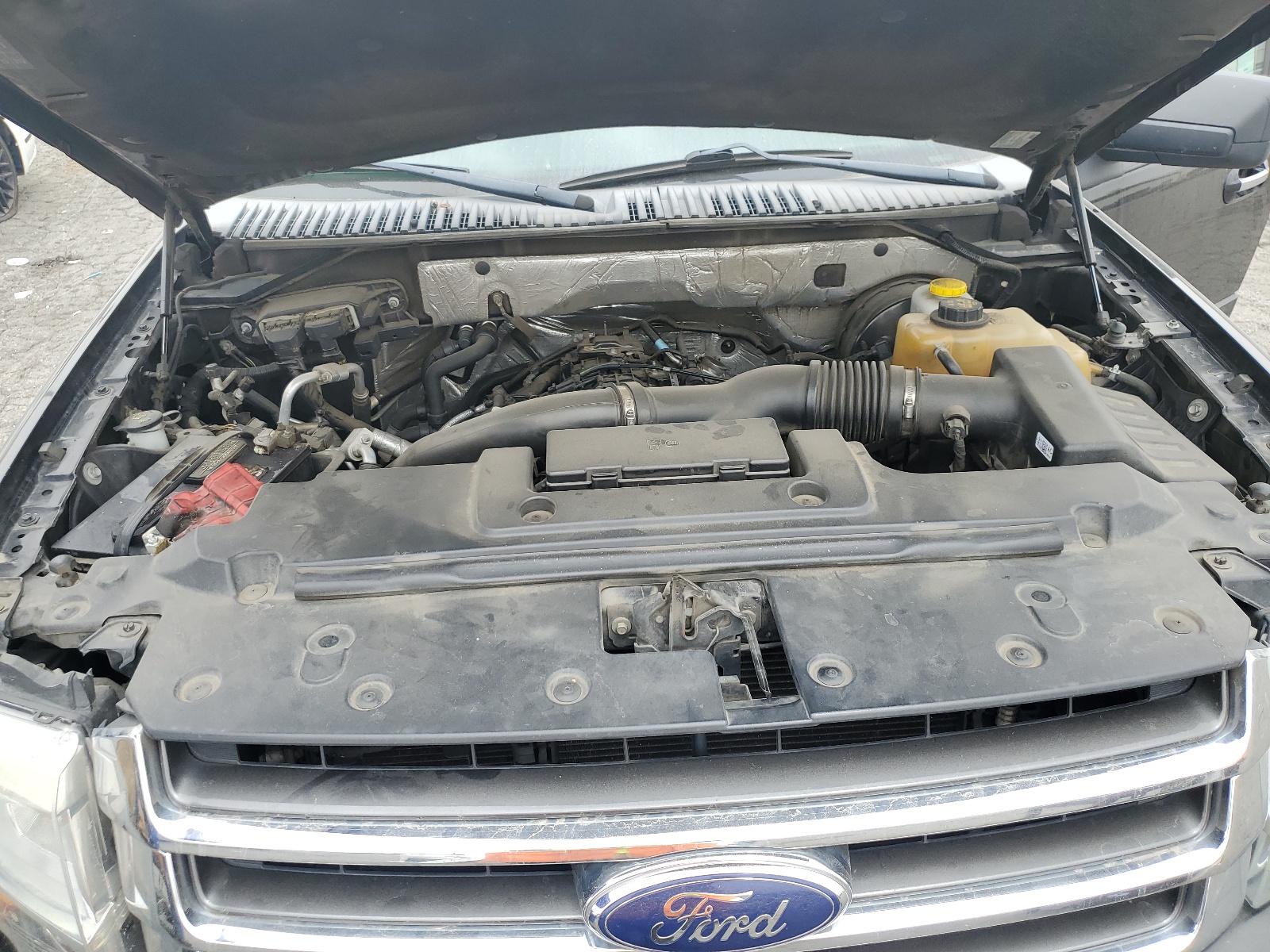 1FMJK1HT7GEF52915 2016 Ford Expedition El Xlt