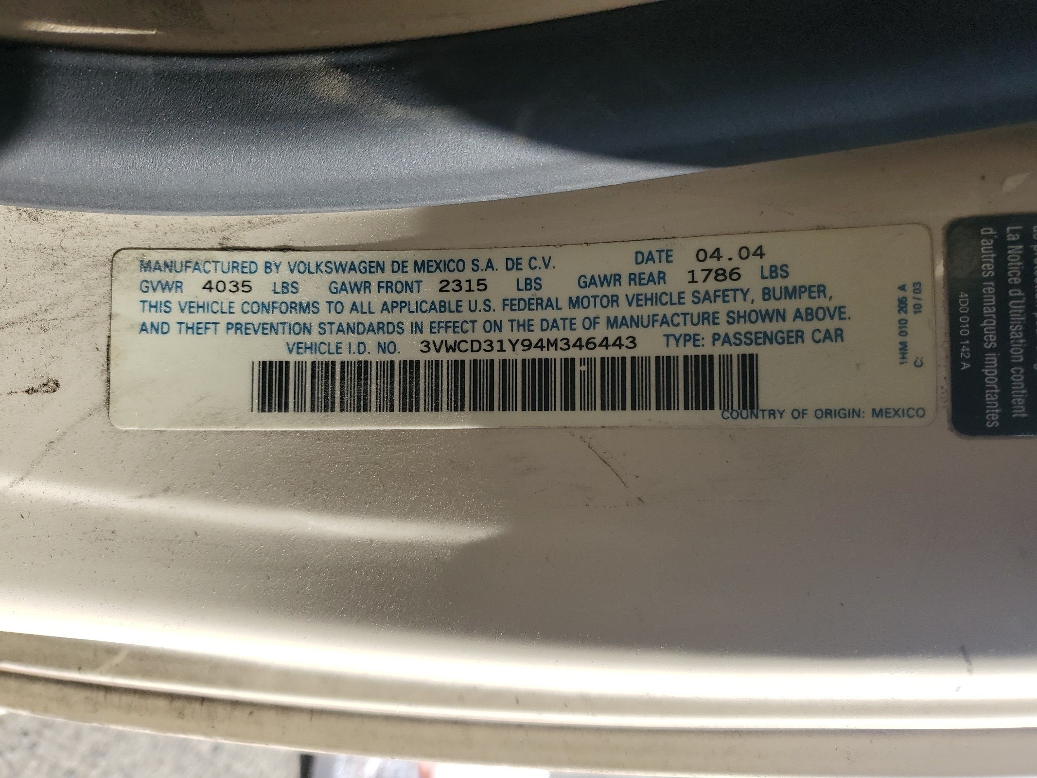 3VWCD31Y94M346443 2004 Volkswagen New Beetle Gls