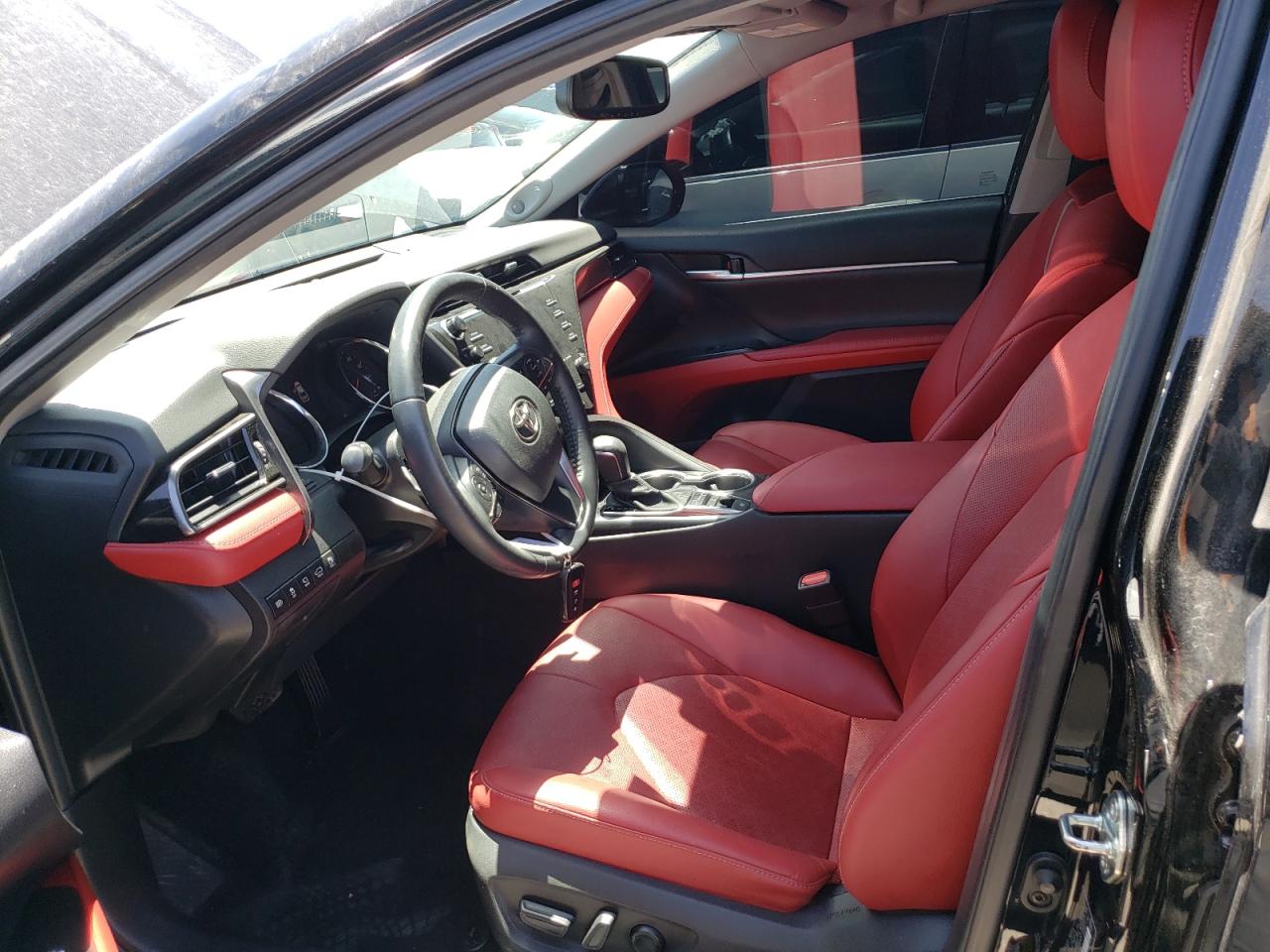 2020 Toyota Camry - Image 7
