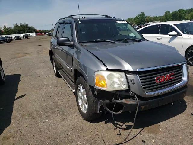 2005 GMC Envoy VIN: 1GKDT13S952256083 Lot: 55168574