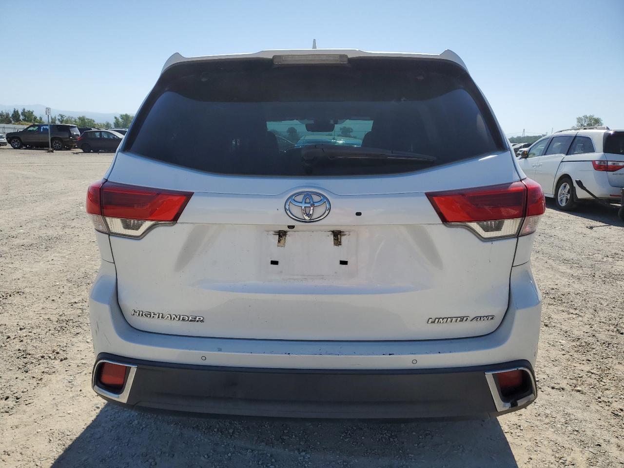 2019 Toyota Highlander Limited VIN: 5TDDZRFH9KS740462 Lot: 55191854