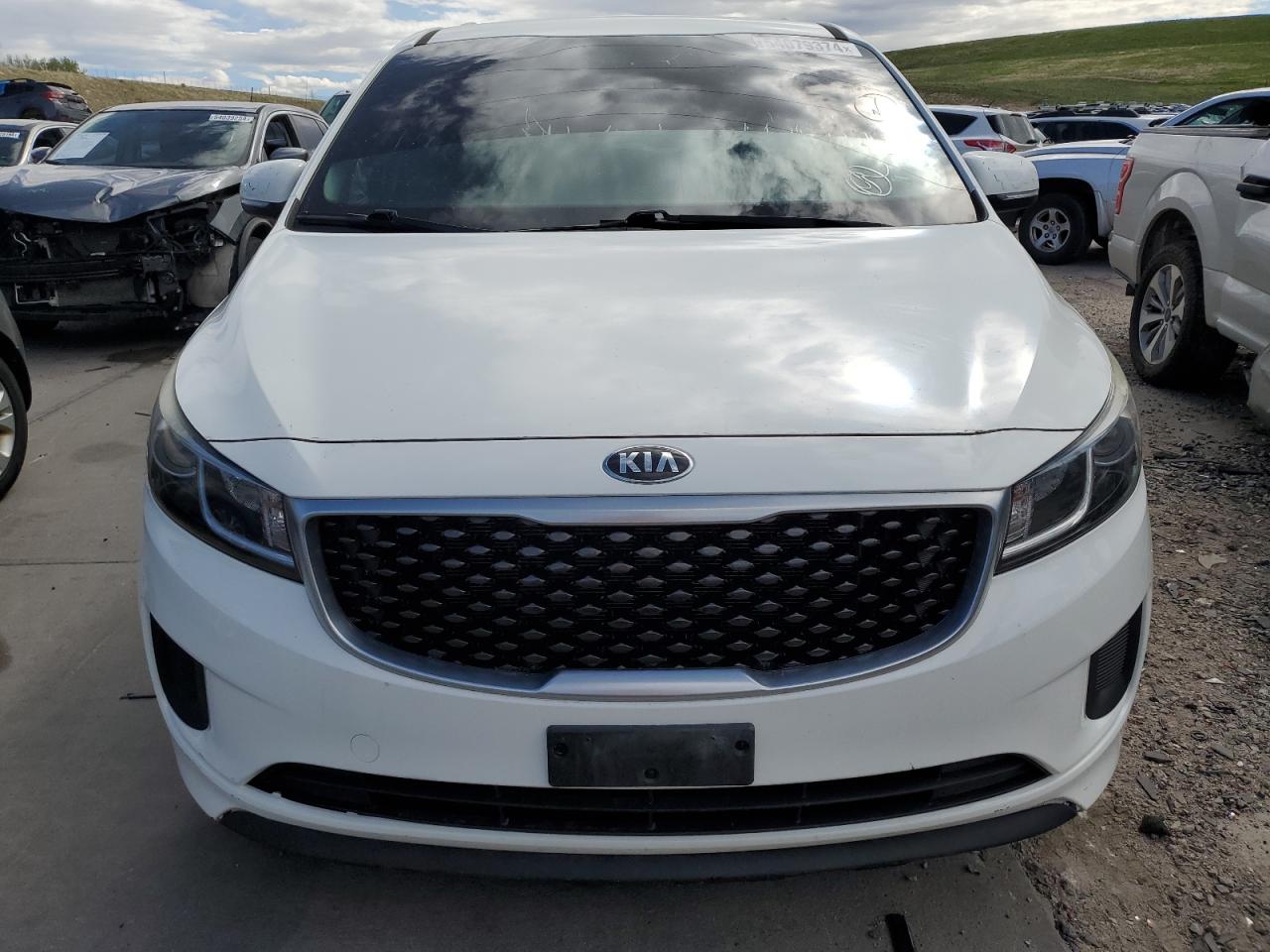 2015 Kia Sedona - Image 5