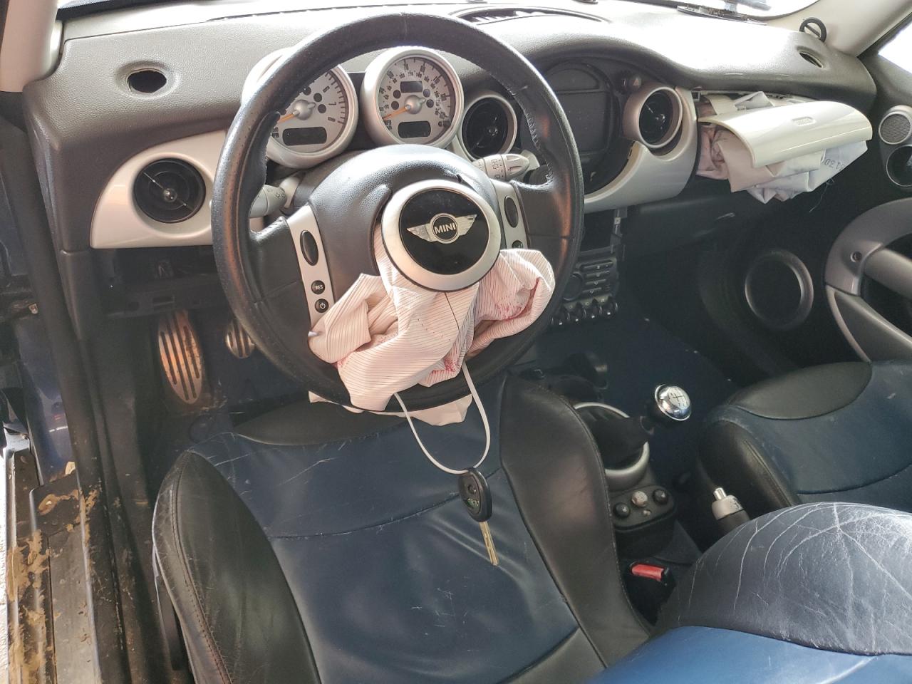 2004 Mini Cooper S VIN: WMWRE33414TD81418 Lot: 53906094