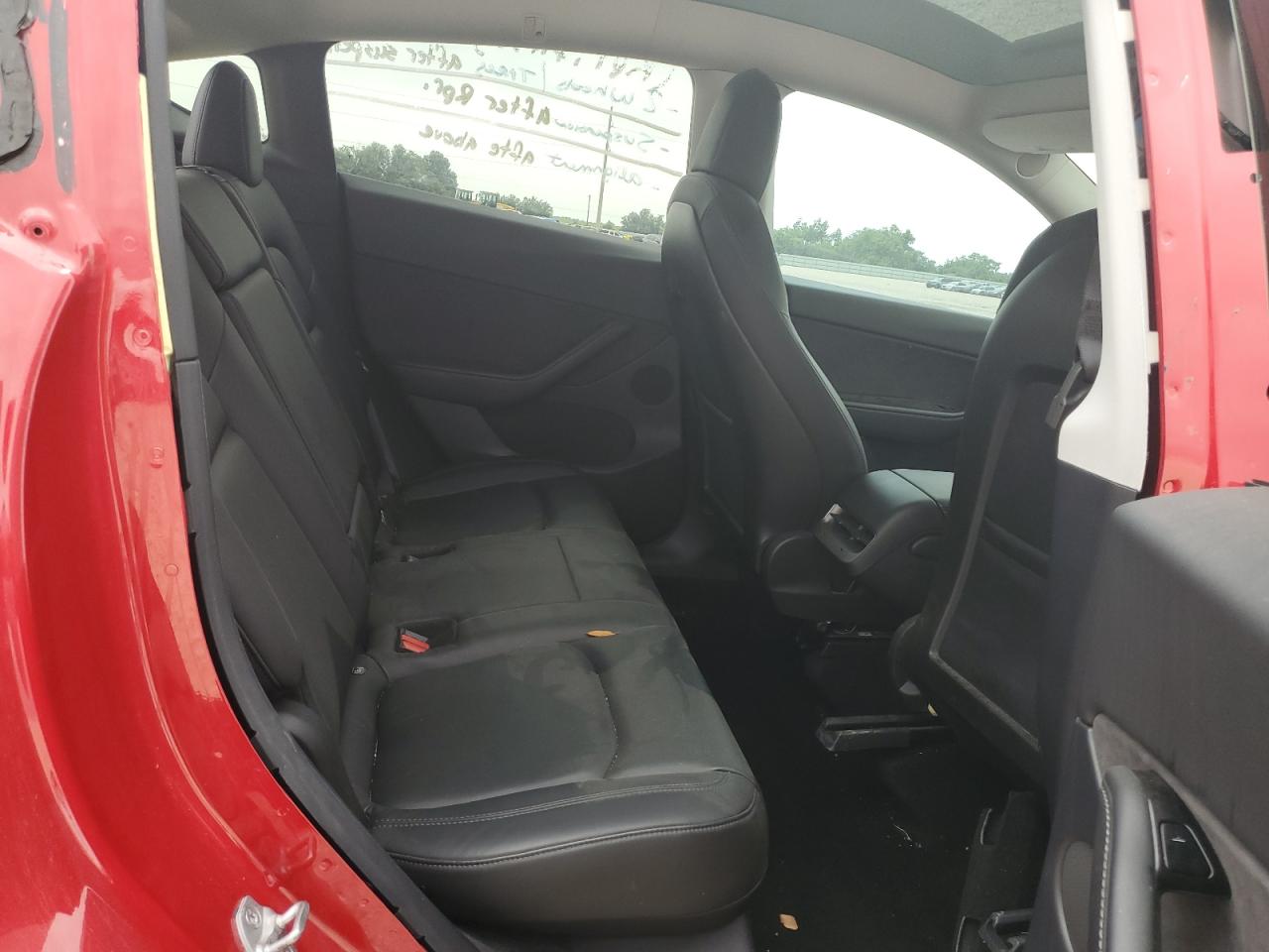 5YJYGDEF8LF006136 2020 Tesla Model Y