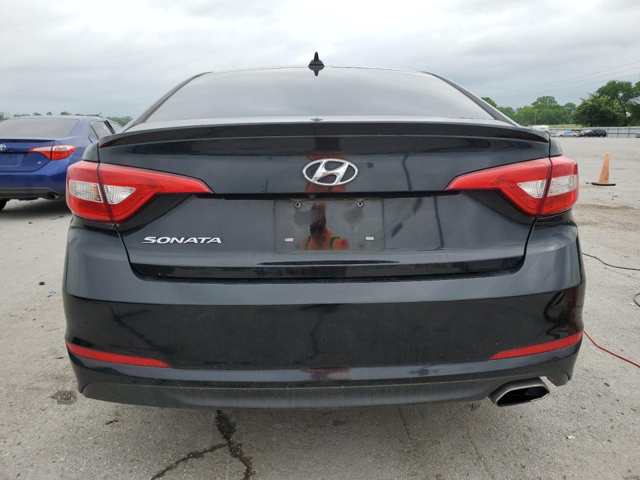 2016 Hyundai Sonata Se VIN: 5NPE24AF3GH285204 Lot: 53630124