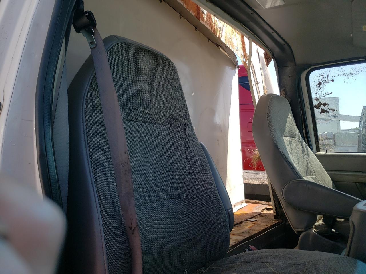 2002 Ford Econoline E550 Super Duty Cutaway Van VIN: 1FDAE55S42HB66051 Lot: 69693234