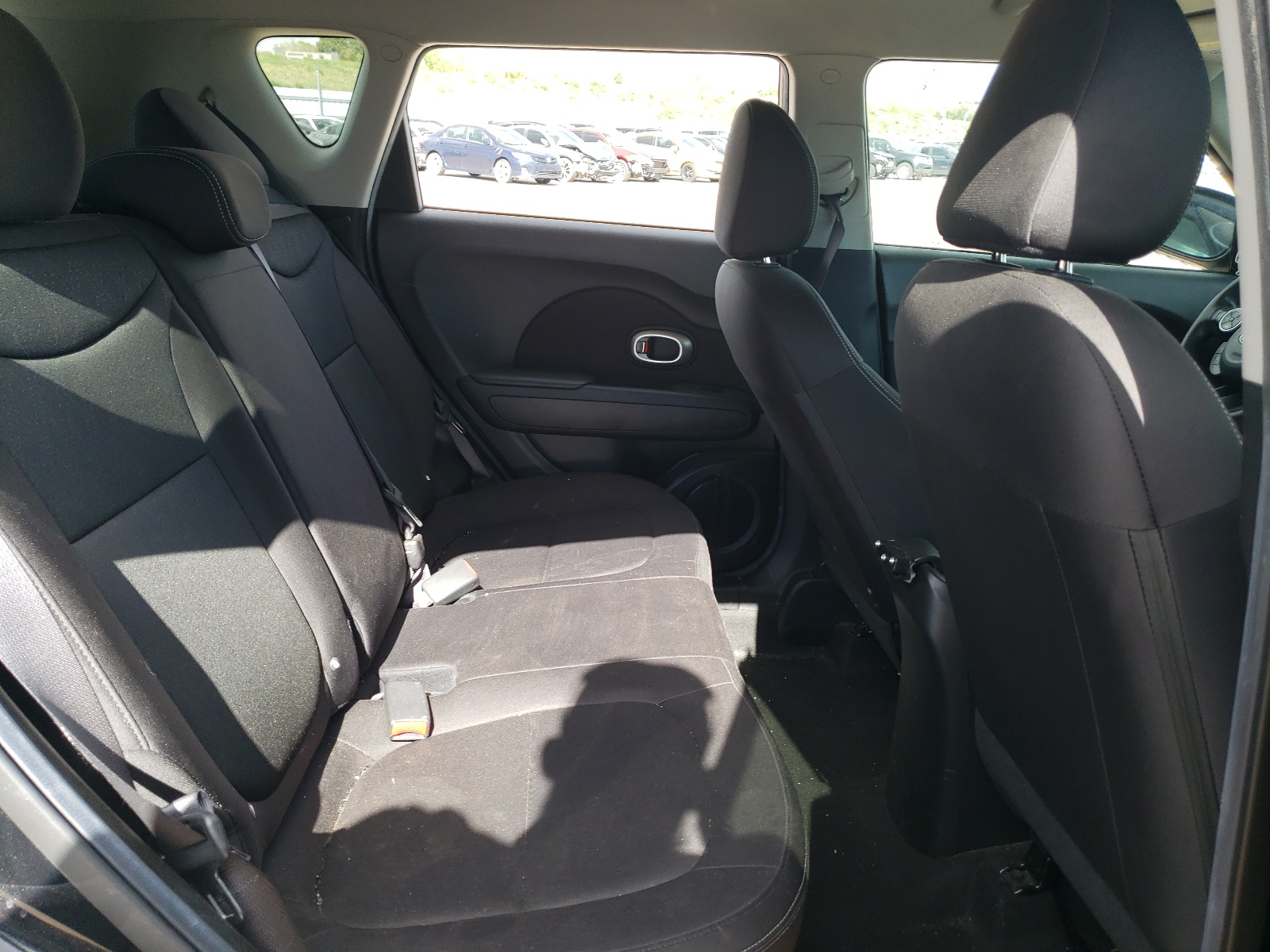 KNDJN2A20G7409666 2016 Kia Soul