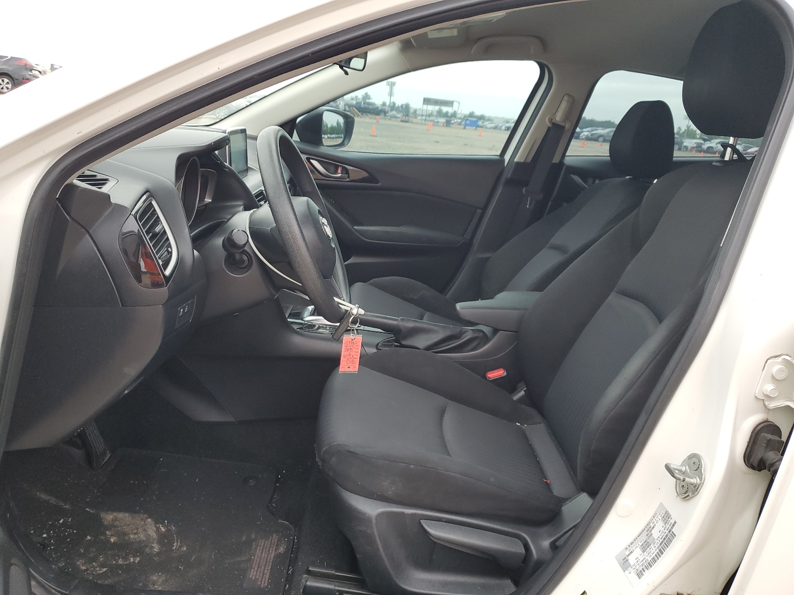 3MZBM1T77GM318634 2016 Mazda 3 Sport