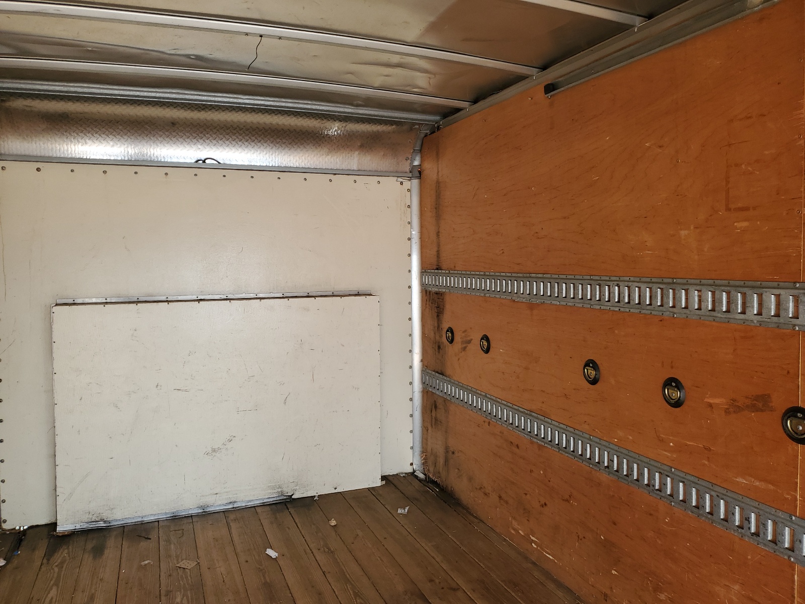 1FDWE3FL5CDA70570 2012 Ford Econoline E350 Super Duty Cutaway Van