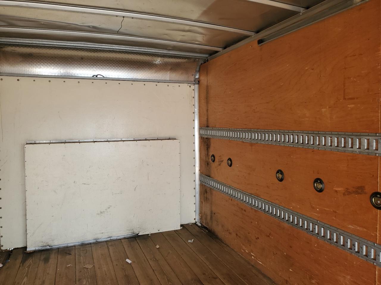 2012 Ford Econoline E350 Super Duty Cutaway Van VIN: 1FDWE3FL5CDA70570 Lot: 64052454